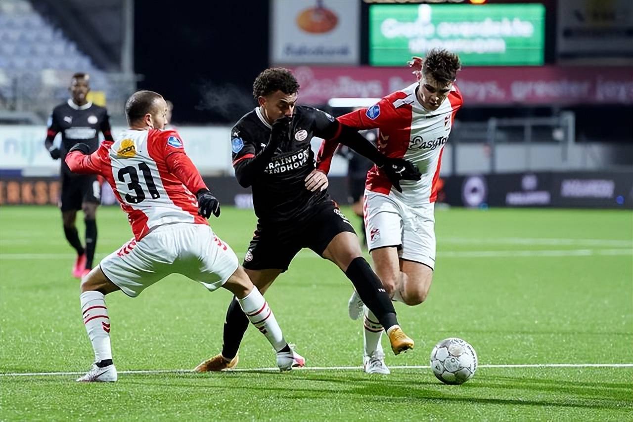 九游-关于风云突变！上海久事赛后状态回暖，欧联版图或变，更衣室稳定，控场能力受关注的信息