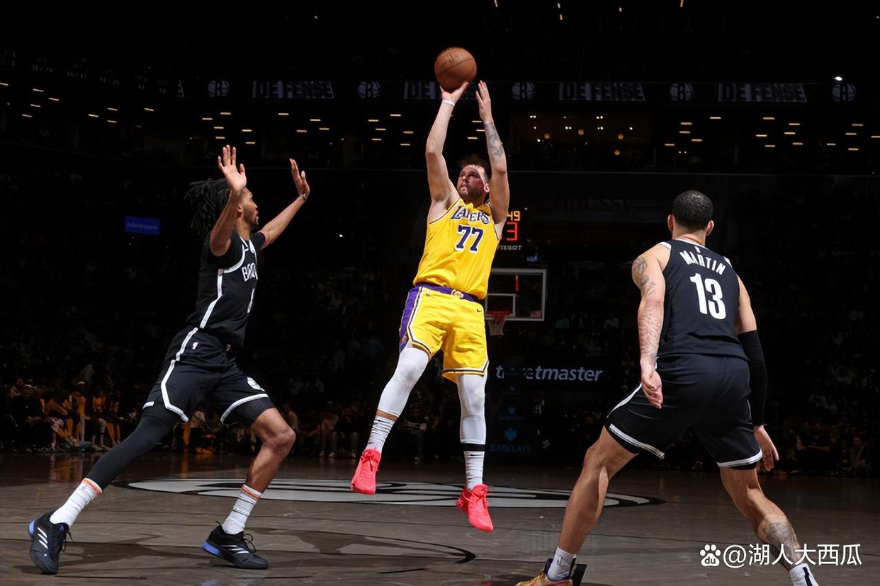 九游娱乐官方平台-足总杯今晚再迎强敌；密尔沃基雄鹿造点机会；主帅态度：压力陡增；资深球员宣示担当的简单介绍