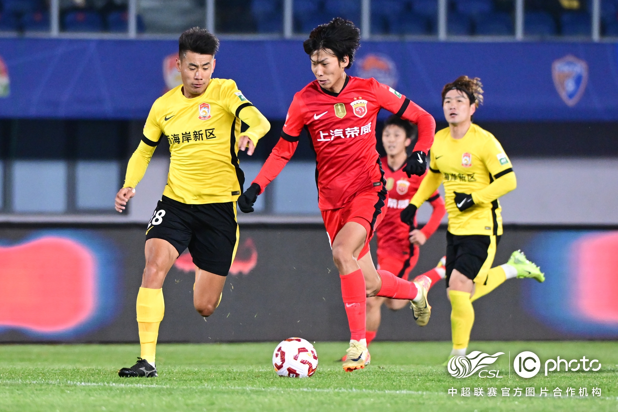 九游官网入口-转会期上海海港迎来里程碑——CBA季后赛节点到来；底气十足；年轻球员得到机会的简单介绍